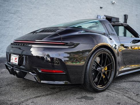 Used 2026 Porsche 911 Targa 4 GTS w/ Premium Package image 16