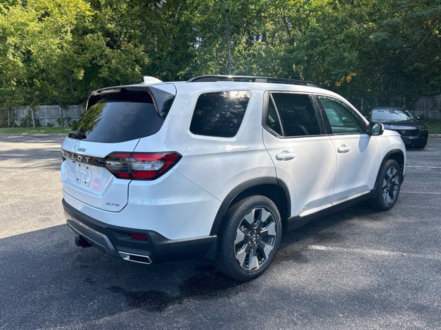 New 2026 Honda Pilot Elite image 4