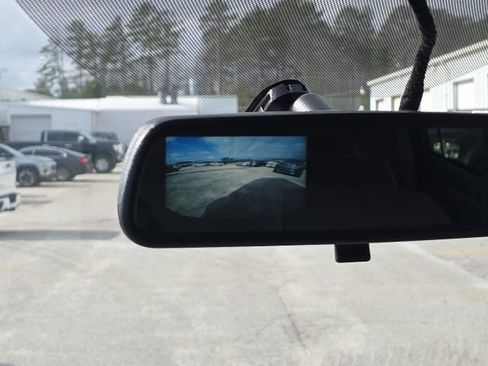 Used 2025 Chevrolet Express 3500 LS image 25