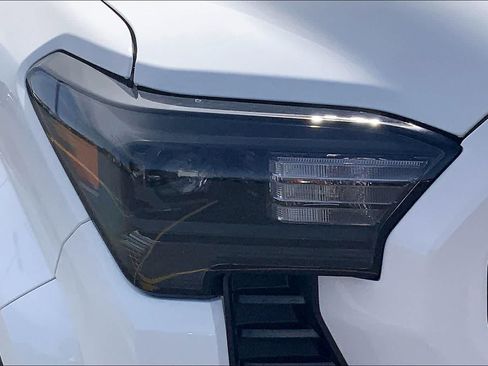 New 2026 Toyota Tacoma SR5 AWD/4WD image 13