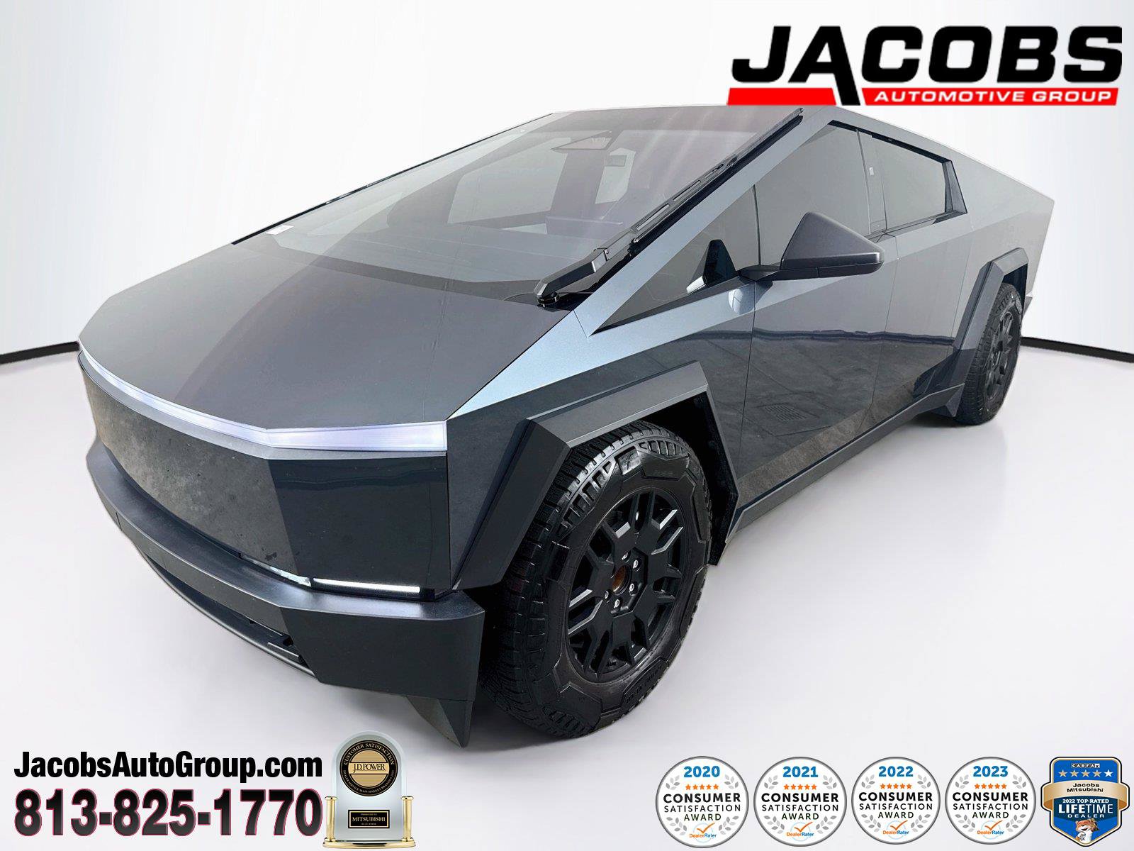 Used 2024 Tesla Cybertruck AWD Crew Cab image 1