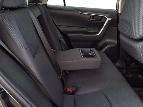 Certified 2025 Toyota RAV4 LE image 23