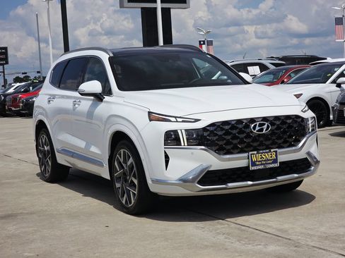 Used 2023 Hyundai Santa Fe Calligraphy FWD image 3