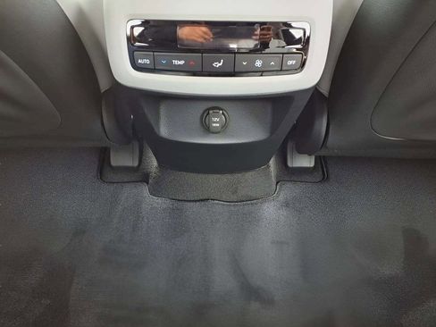 New 2025 Hyundai Palisade SEL image 13