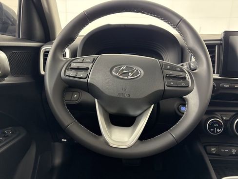 New 2026 Hyundai Venue SEL image 20