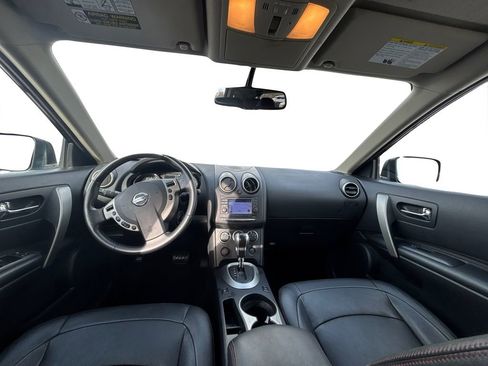 Used 2011 Nissan Rogue SV w/ SL Pkg image 17