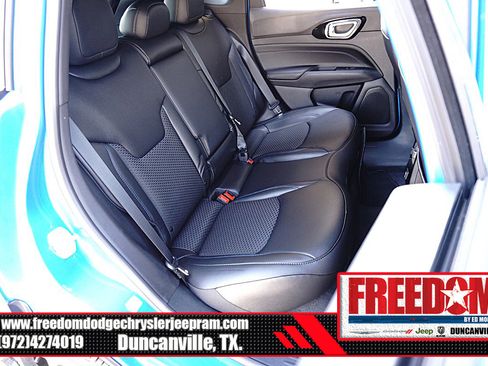 New 2026 Jeep Compass Latitude image 16