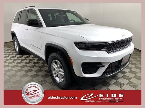 New 2025 Jeep Grand Cherokee Laredo w/ Luxury Tech Group I image 1