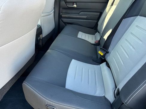 Used 2025 Toyota Tacoma TRD Sport RWD image 17