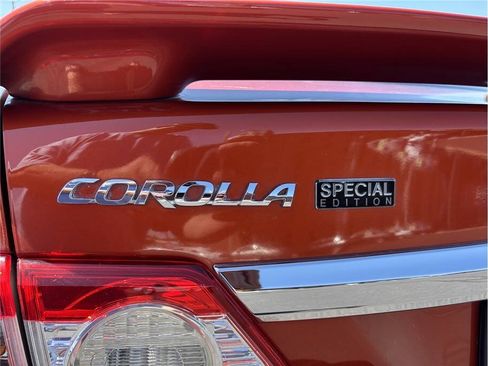 Used 2013 Toyota Corolla S Special Edition FWD image 9