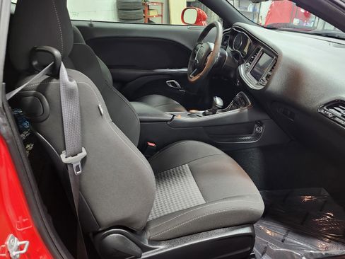 Used 2020 Dodge Challenger R/T Scat Pack image 18
