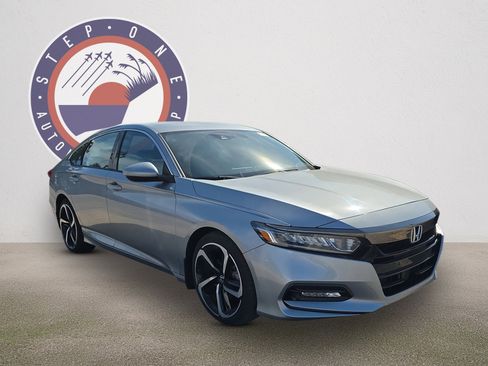 Used 2018 Honda Accord Sport image 1