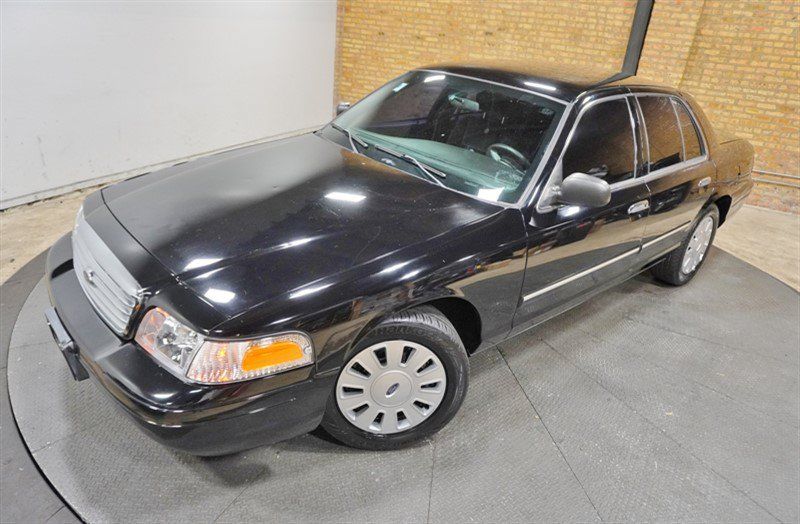 Used 2010 Ford Crown Victoria Police Interceptor RWD image 2