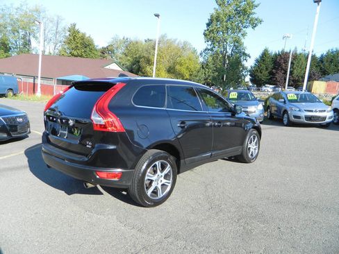 Used 2013 Volvo XC60 T6 image 8