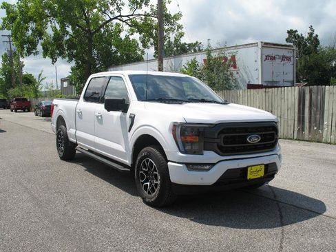 Used 2022 Ford F150 XLT w/ Equipment Group 302A High AWD/4WD image 2