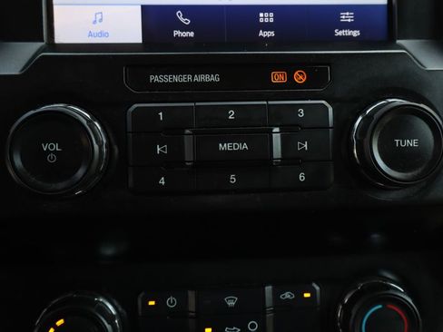 Used 2020 Ford F550 4x4 Crew Cab Super Duty image 36