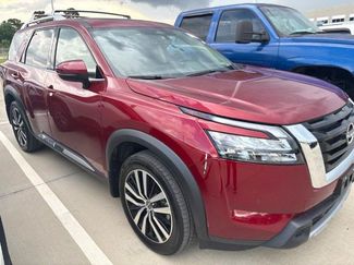 Certified 2025 Nissan Pathfinder Platinum w/ Cargo Package FWD 360° Tour