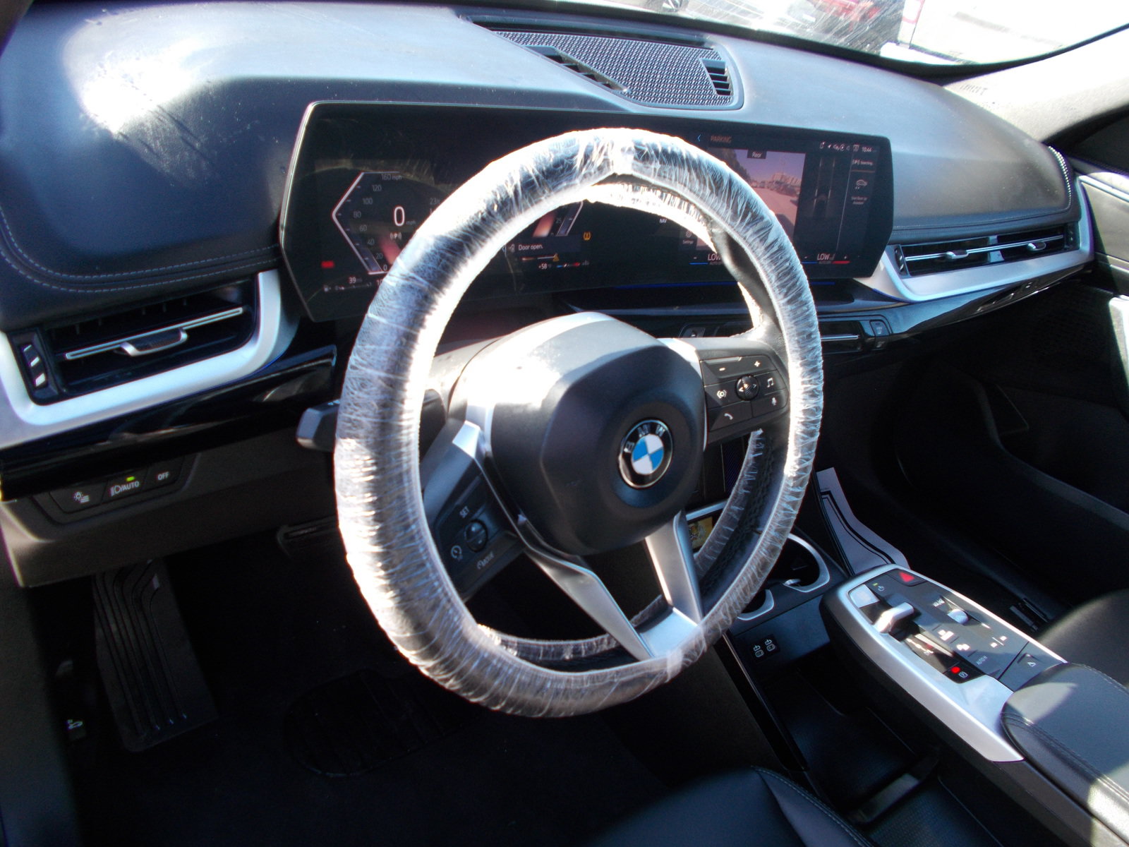 Used 2025 BMW X1 xDrive28i AWD/4WD image 12