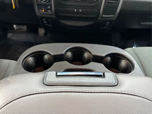 Used 2016 RAM 1500 Express image 22