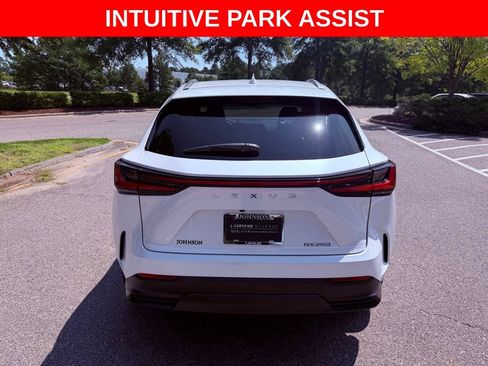 Certified 2025 Lexus NX 250 FWD w/ Accessory Package (Z1) image 6