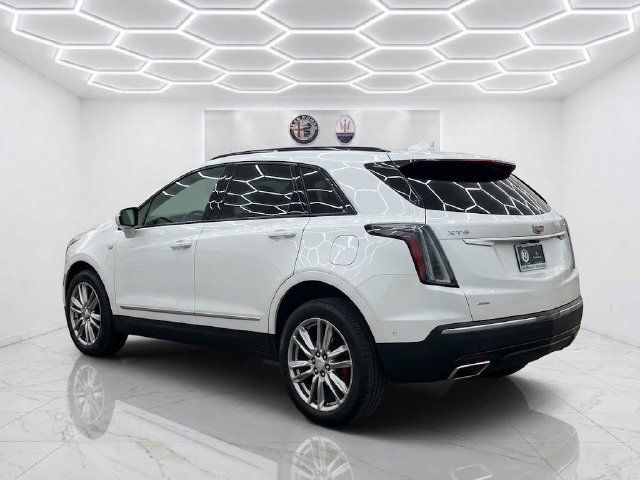 Used 2023 Cadillac XT5 Sportv w/ Technology Package AWD/4WD image 4