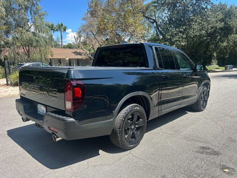 Used 2026 Honda Ridgeline Black Edition image 7