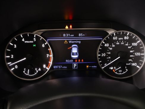 Used 2023 Nissan Altima 2.5 SR w/ SR Premium Package AWD/4WD image 4