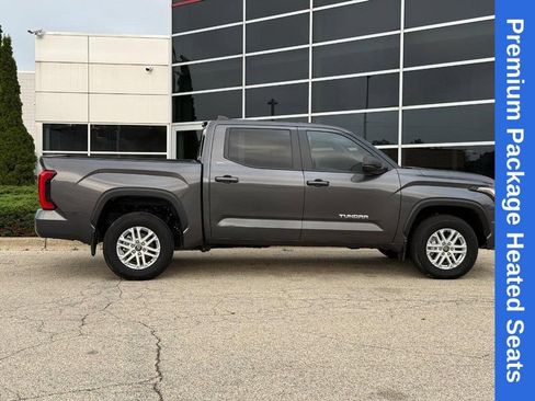 Used 2025 Toyota Tundra SR5 w/ SR5 Premium Package AWD/4WD image 2