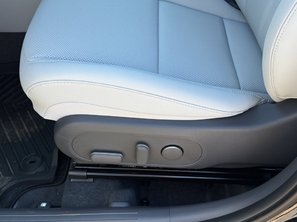 New 2026 Hyundai Kona Limited AWD/4WD image 17