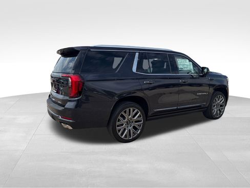 New 2026 GMC Yukon Denali Ultimate AWD/4WD image 15