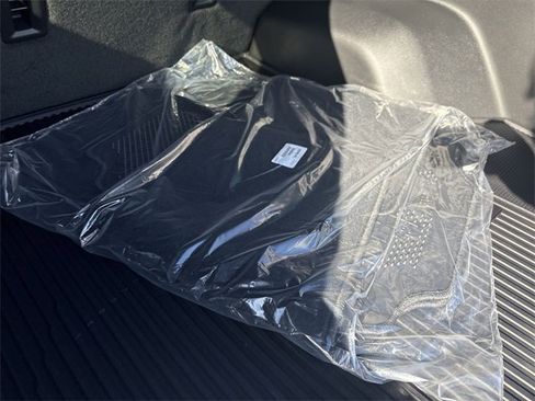 New 2026 Chevrolet Equinox RS w/ LPO, Floor Liner Package image 36