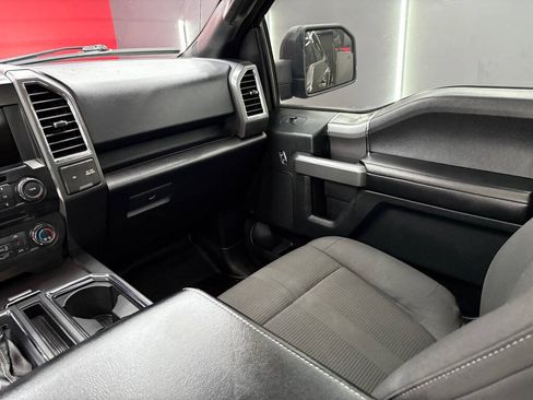 Used 2016 Ford F150 XLT w/ Equipment Group 302A Luxury AWD/4WD image 16