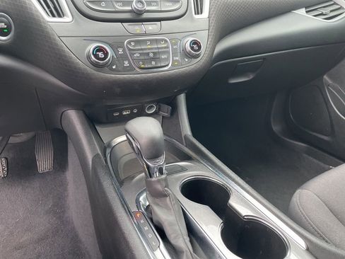 Used 2023 Chevrolet Malibu LT image 27