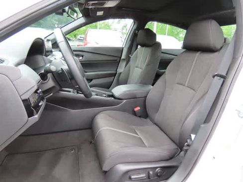 Certified 2025 Honda Accord Sport image 12