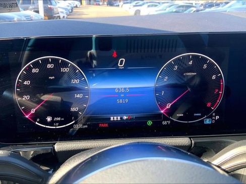 Used 2025 Mercedes-Benz GLA 250 4MATIC image 21