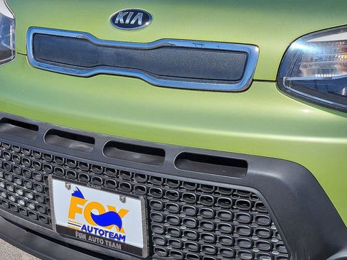 Used 2016 Kia Soul FWD image 10