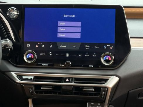 Used 2024 Lexus RX 350 w/ Technology Package image 16