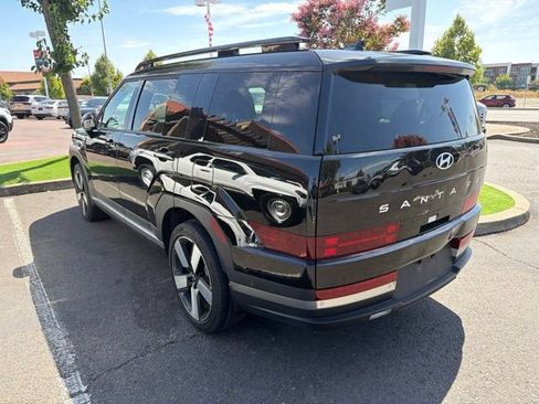 Used 2025 Hyundai Santa Fe Limited AWD/4WD image 16