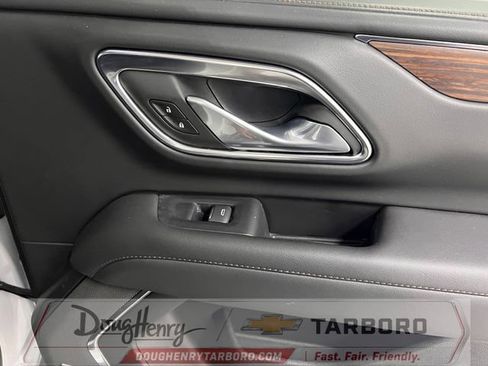 Used 2024 Chevrolet Suburban High Country w/ Advanced Technology Package AWD/4WD image 42