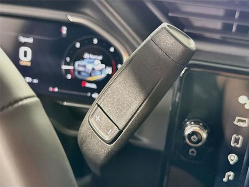 New 2026 GMC Sierra 3500 AT4 w/ AT4 Premium Plus Package AWD/4WD image 11