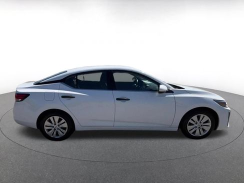 Used 2025 Nissan Sentra S FWD image 16