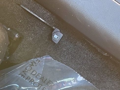 Used 2022 Chevrolet Spark LS image 34