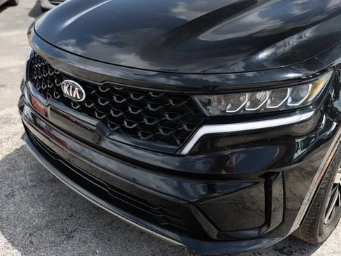 Used 2021 Kia Sorento S w/ Panoramic Sunroof Package FWD image 28