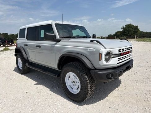 New 2026 Ford Bronco Heritage Edition AWD/4WD image 5