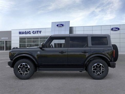 New 2025 Ford Bronco Outer Banks image 3