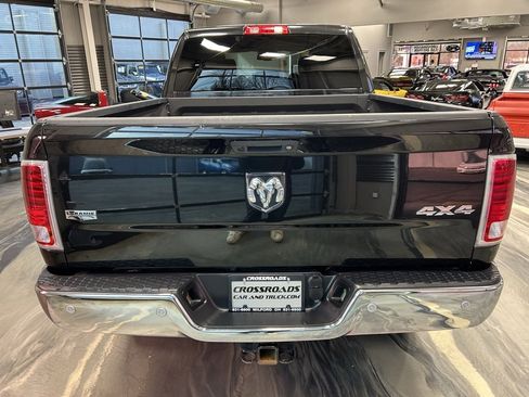Used 2018 RAM 2500 Laramie image 29