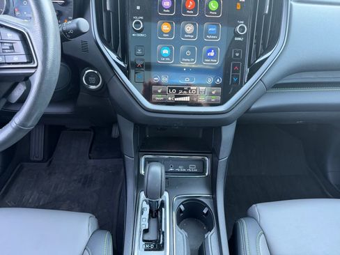 Used 2023 Subaru Ascent Onyx Edition image 8