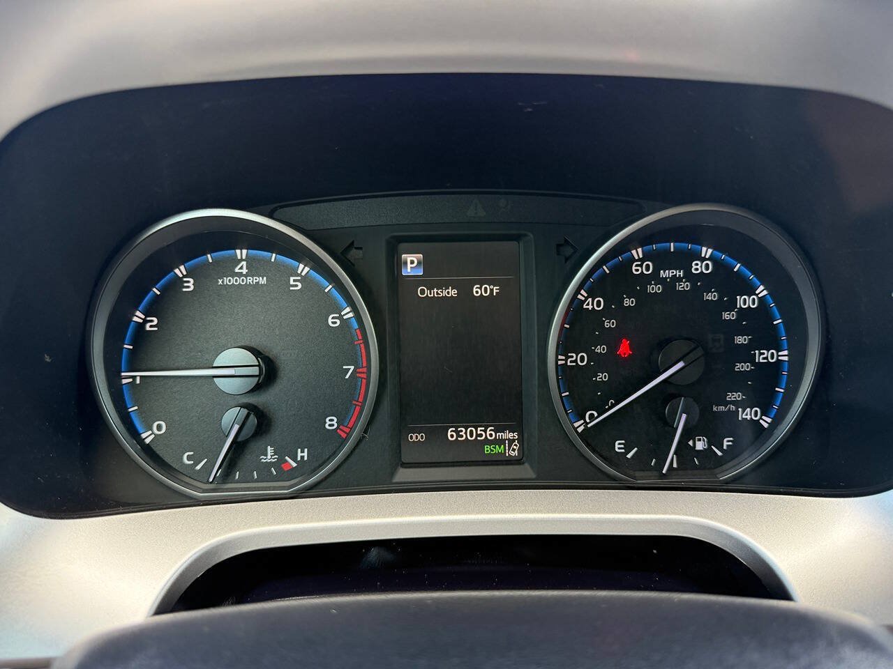 Used 2018 Toyota RAV4 XLE w/ Plus Extra Value Package AWD/4WD image 35