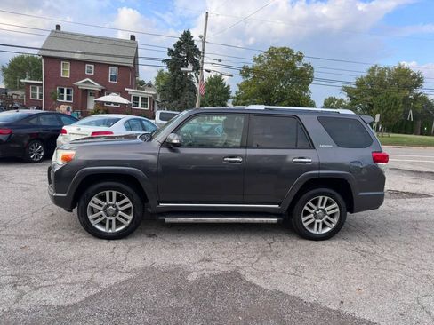 Used 2012 Toyota 4Runner Limited AWD/4WD image 5