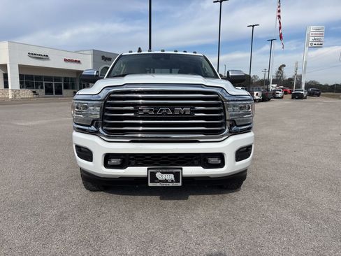 Used 2019 RAM 3500 Limited image 8